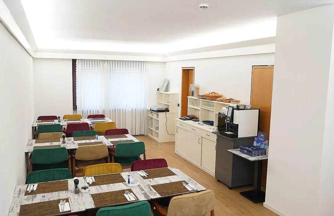 Hotel Am Kapellenberg-1